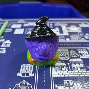 Vintage 1998 McDonald's Haunted Halloween Witch Shape Shifter Happy Meal Candy D